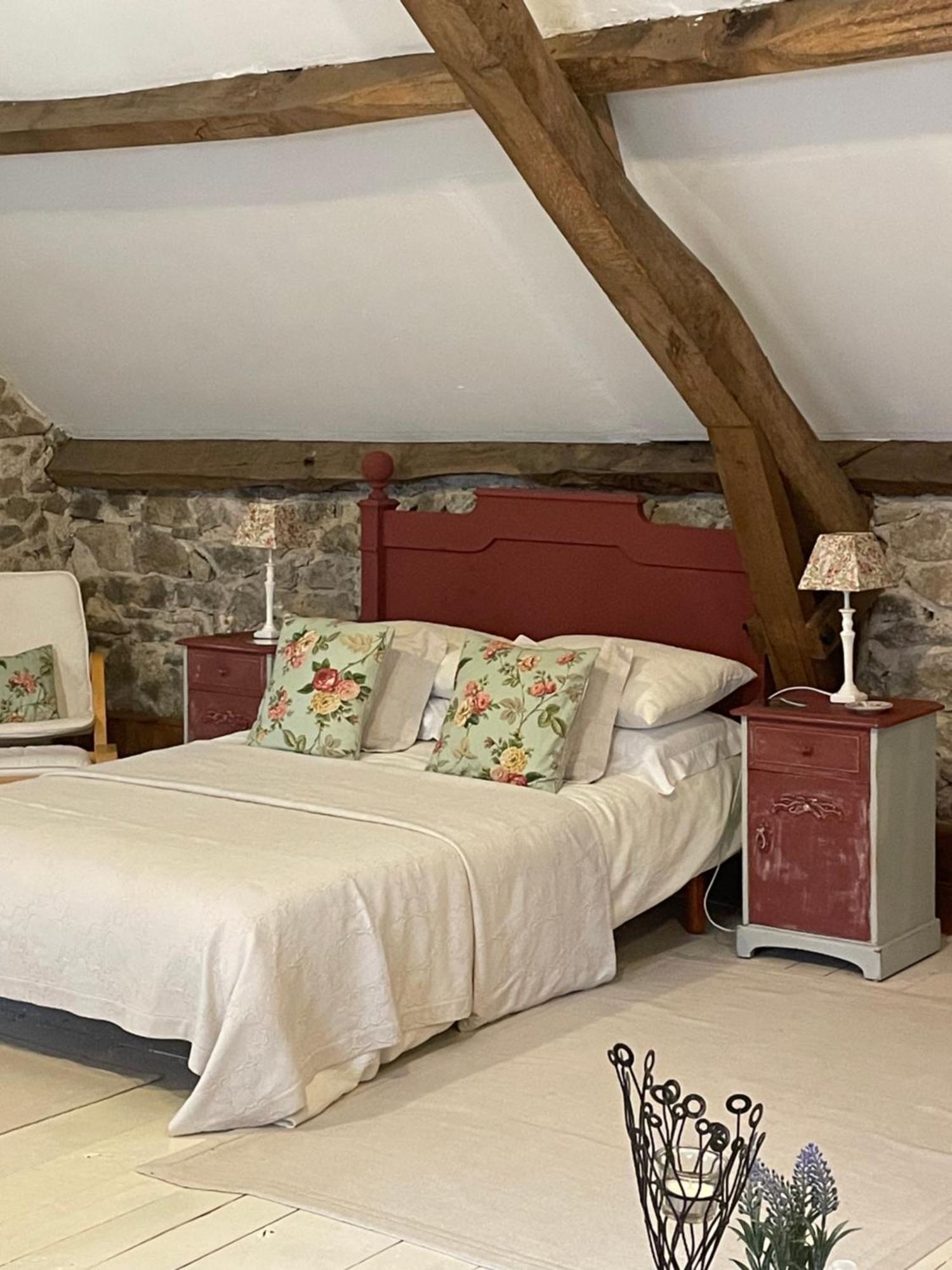 Le Moulin Des Farges Bed & Breakfast Meymac Екстериор снимка